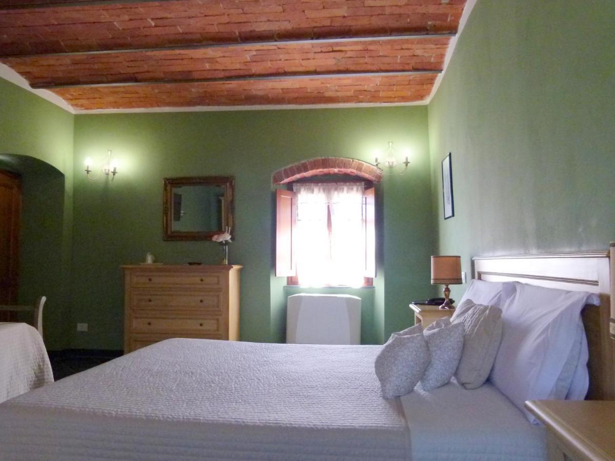 Albergo La Luna Sarzana Zewnętrze zdjęcie