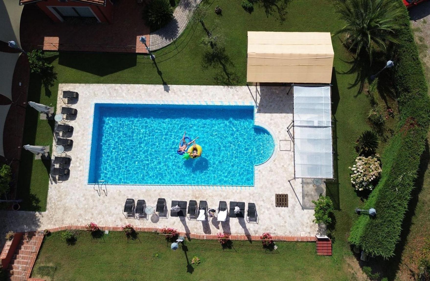 Albergo La Luna Sarzana Zewnętrze zdjęcie