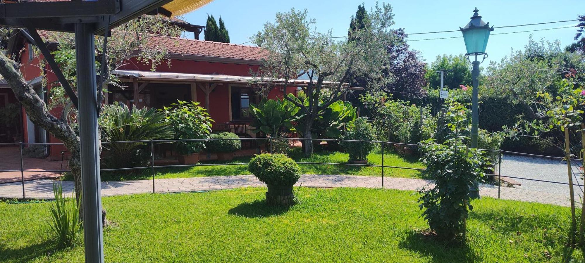 Albergo La Luna Sarzana Zewnętrze zdjęcie