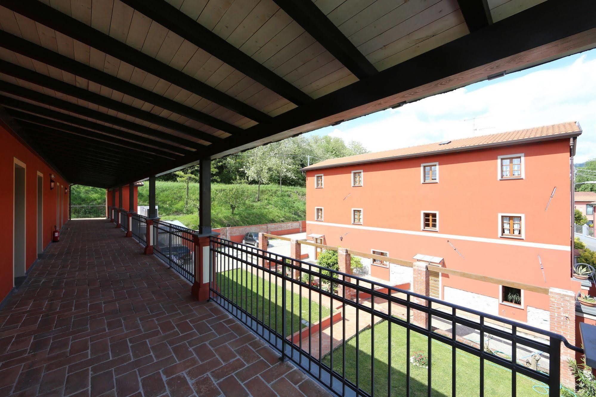 Albergo La Luna Sarzana Zewnętrze zdjęcie